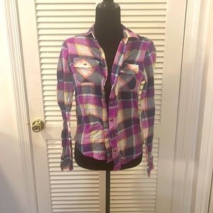 American Eagle shirt